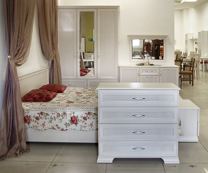 Комод высокий Венеция 03